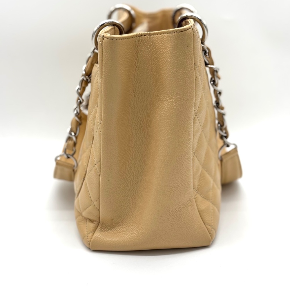 Chanel Beige Quilted Caviar Leather GST Shopper Tote - Picture 4 of 12